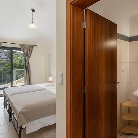 Tatil Evi Island Roots By An Island Calheta (Madeira)