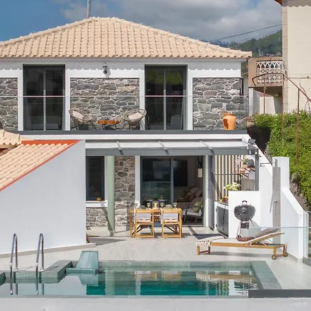 Island Roots By An Island 度假居 *