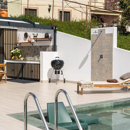 Island Roots By An Island 度假居